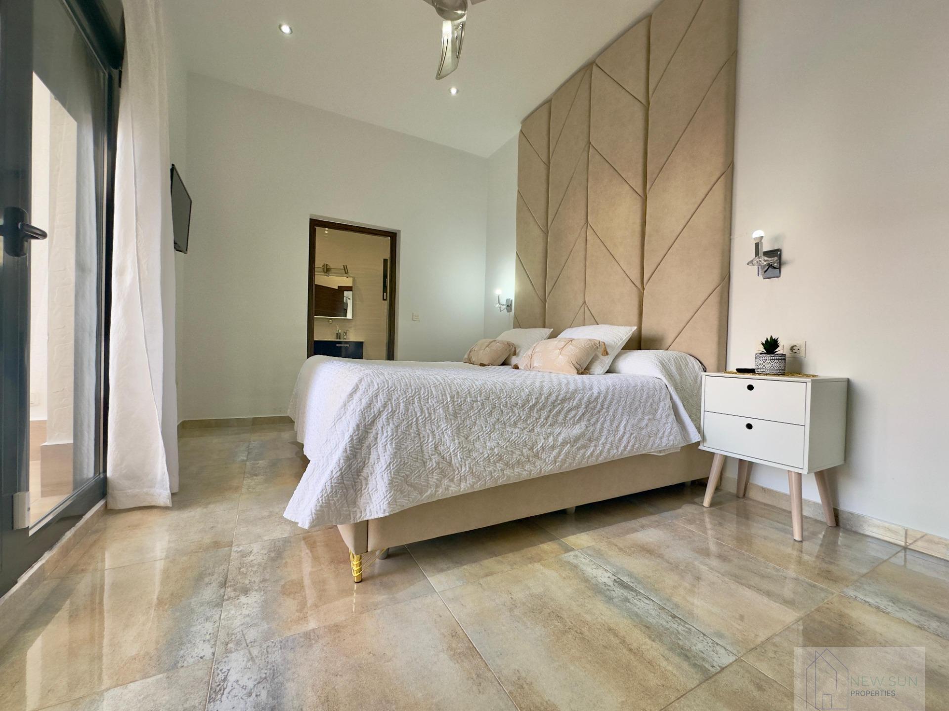 Venta de villa en Pilar de la Horadada