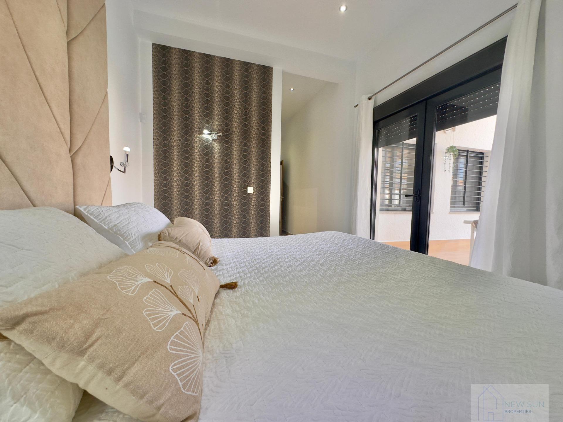 Venta de villa en Pilar de la Horadada