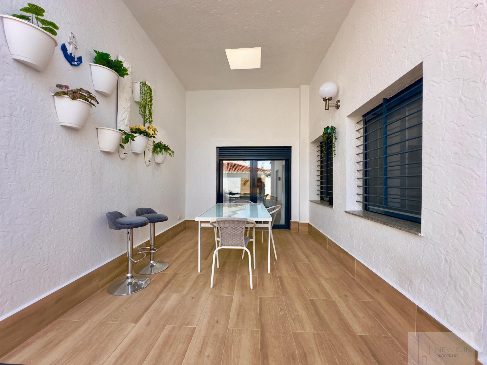 Venta de villa en Pilar de la Horadada