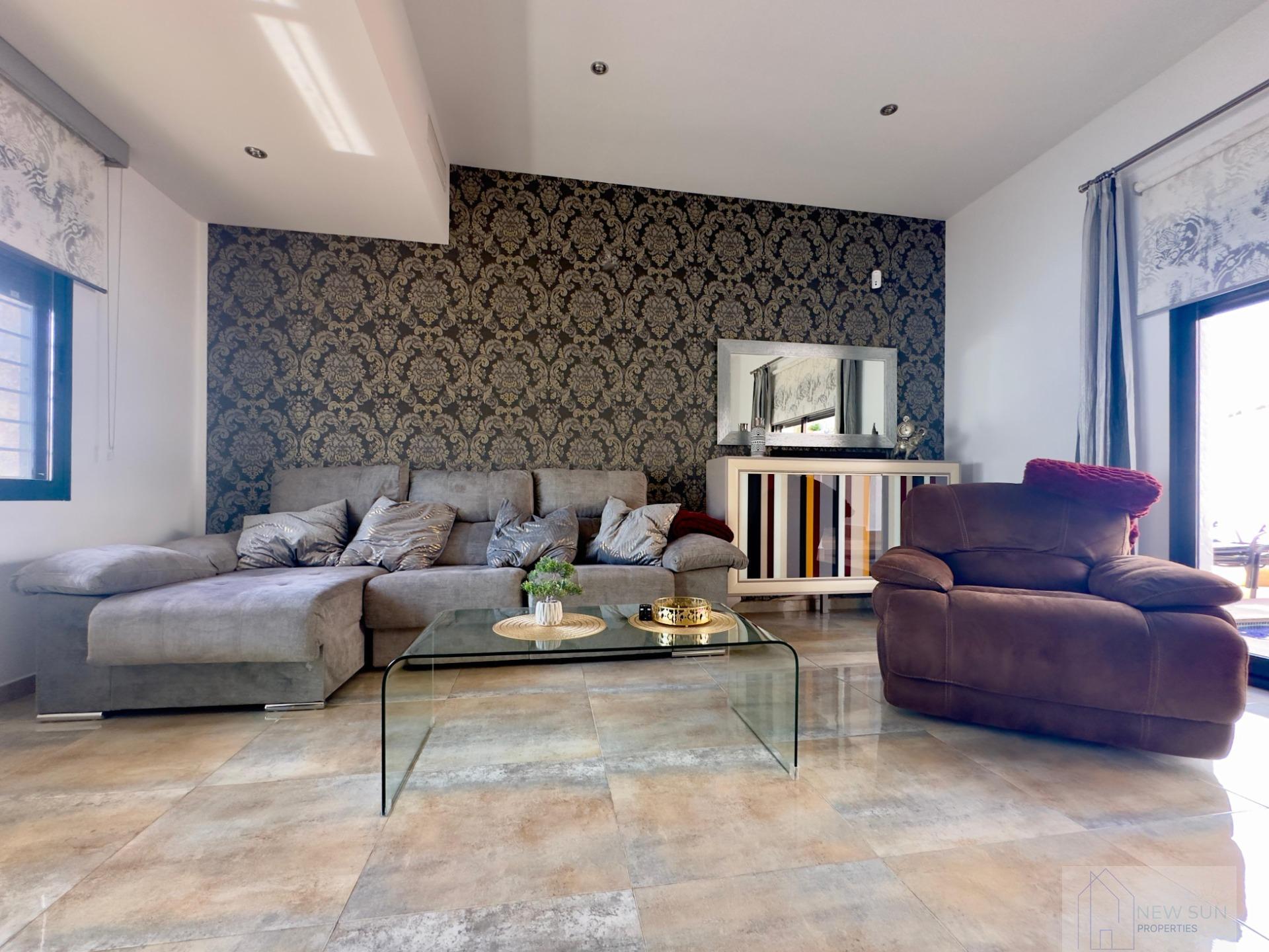 Venta de villa en Pilar de la Horadada