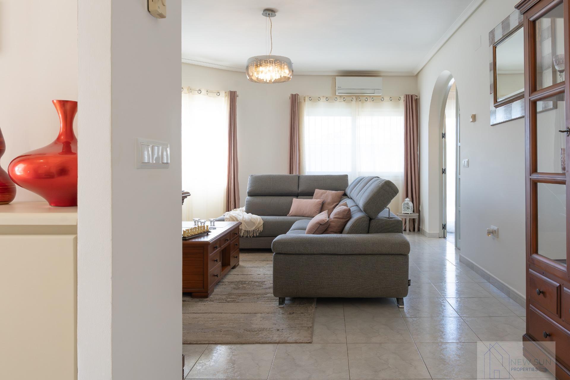 Venta de villa en Orihuela Costa