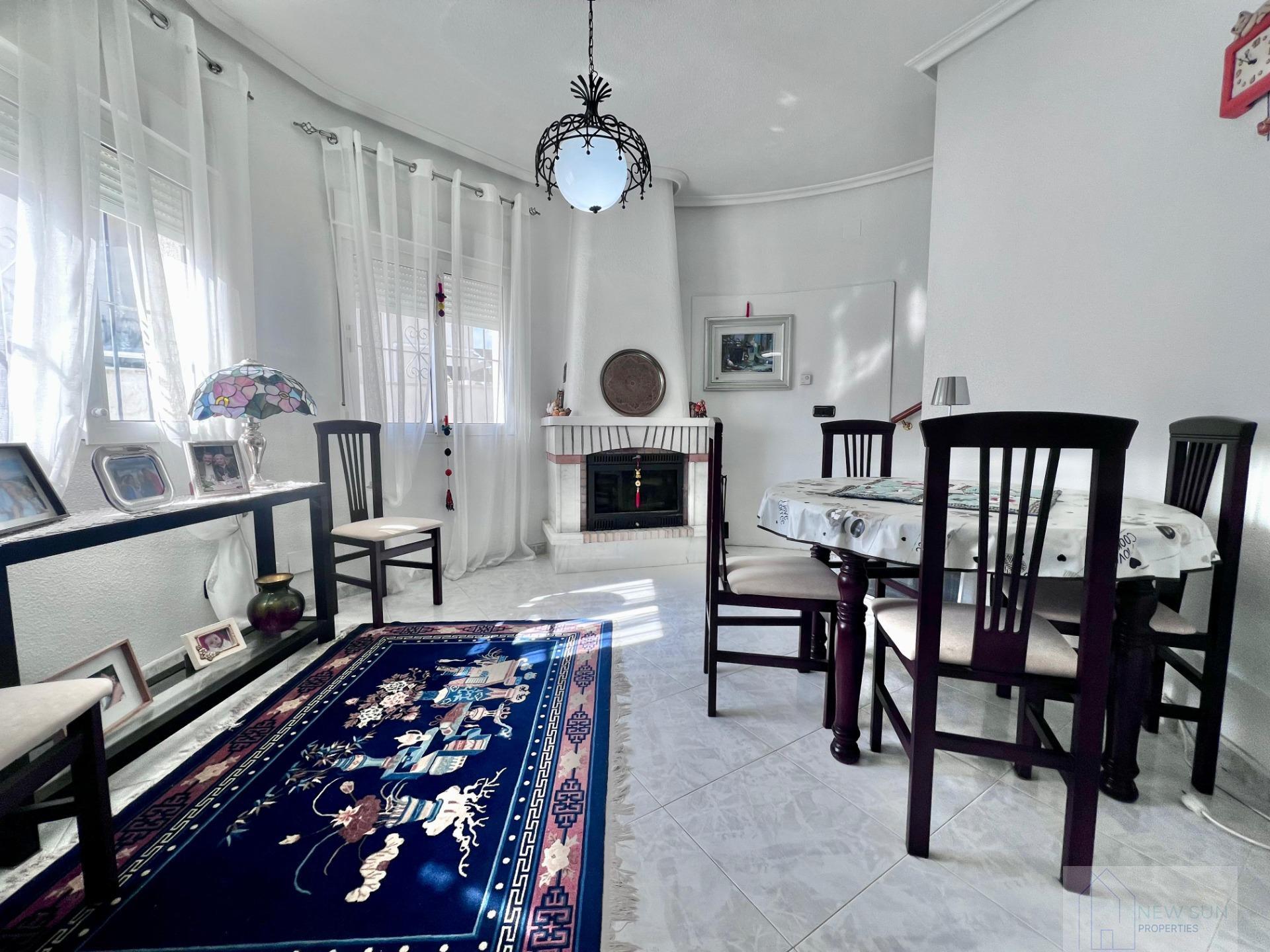 Venta de villa en Orihuela Costa