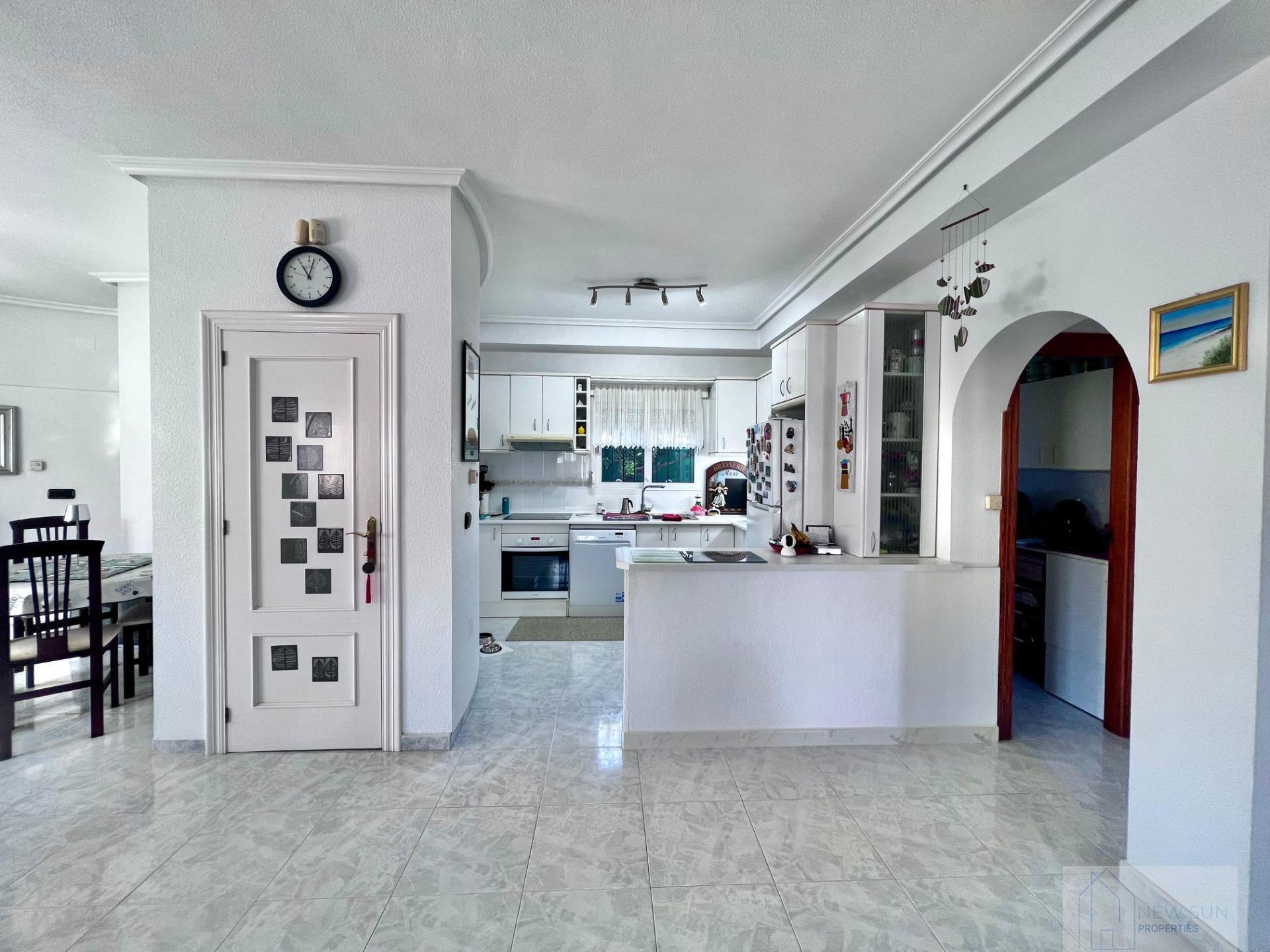 Venta de villa en Orihuela Costa