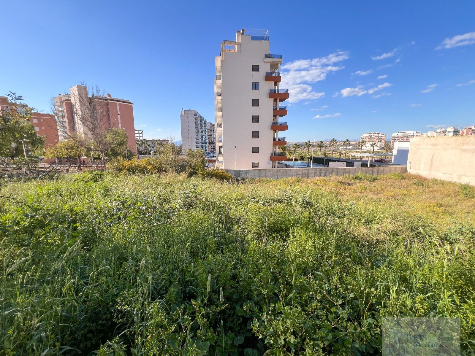 Venta de terreno en Guardamar del Segura