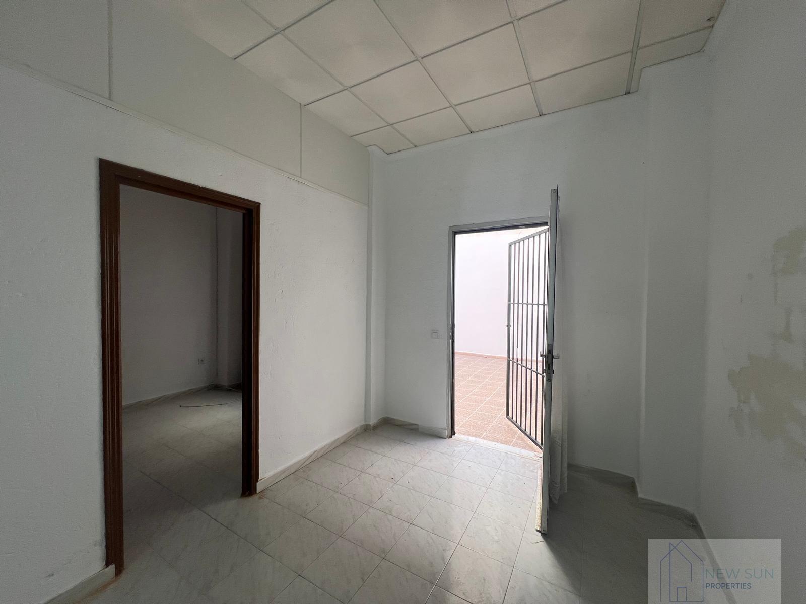 Venta de local en Torrevieja