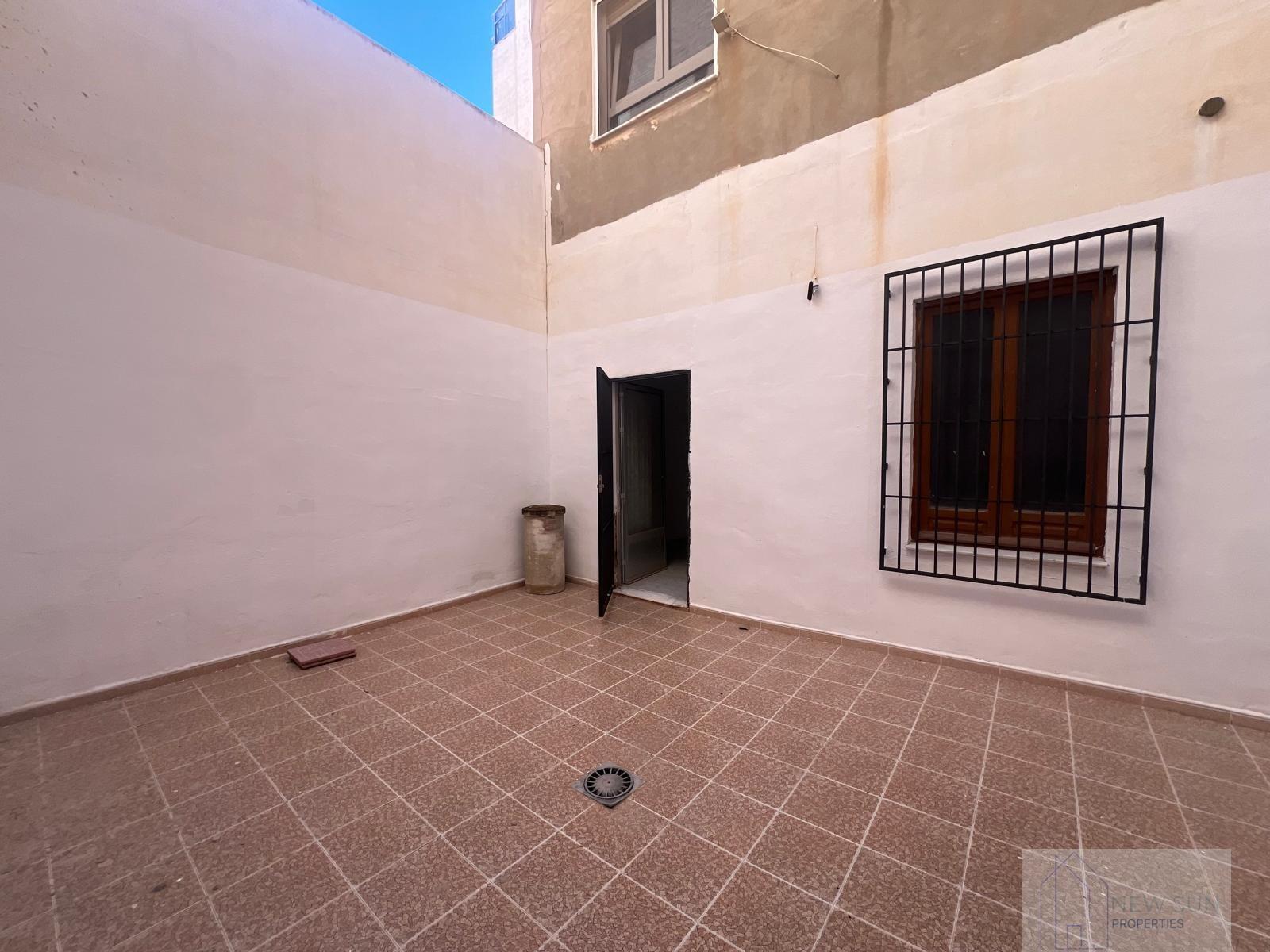 Venta de local en Torrevieja