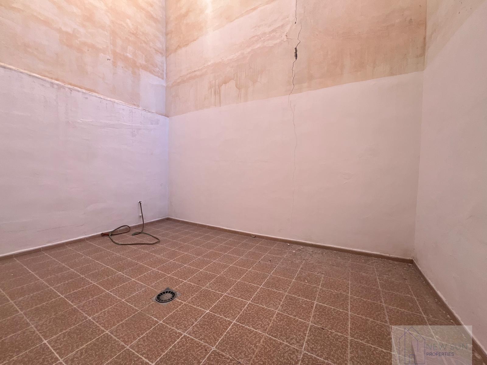 Venta de local en Torrevieja