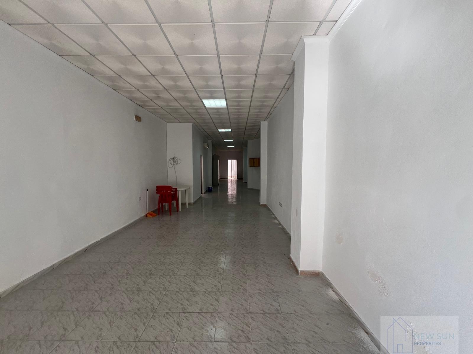 Venta de local en Torrevieja