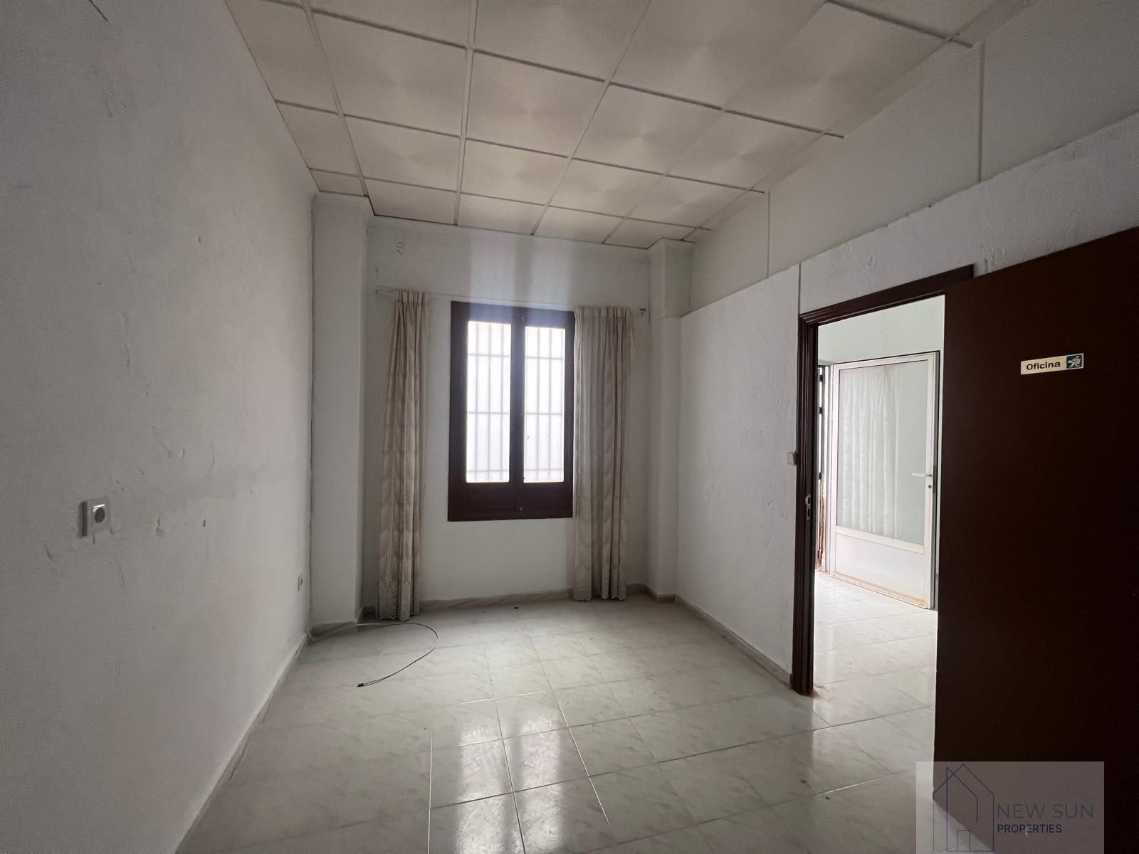 Venta de local en Torrevieja