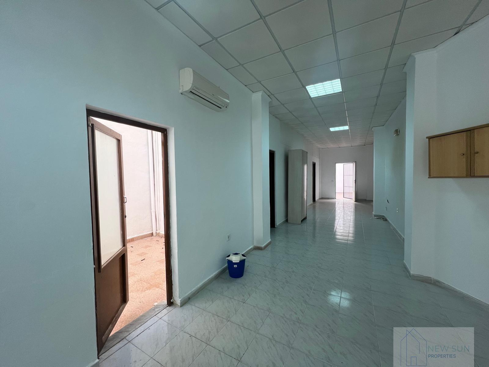 Venta de local en Torrevieja