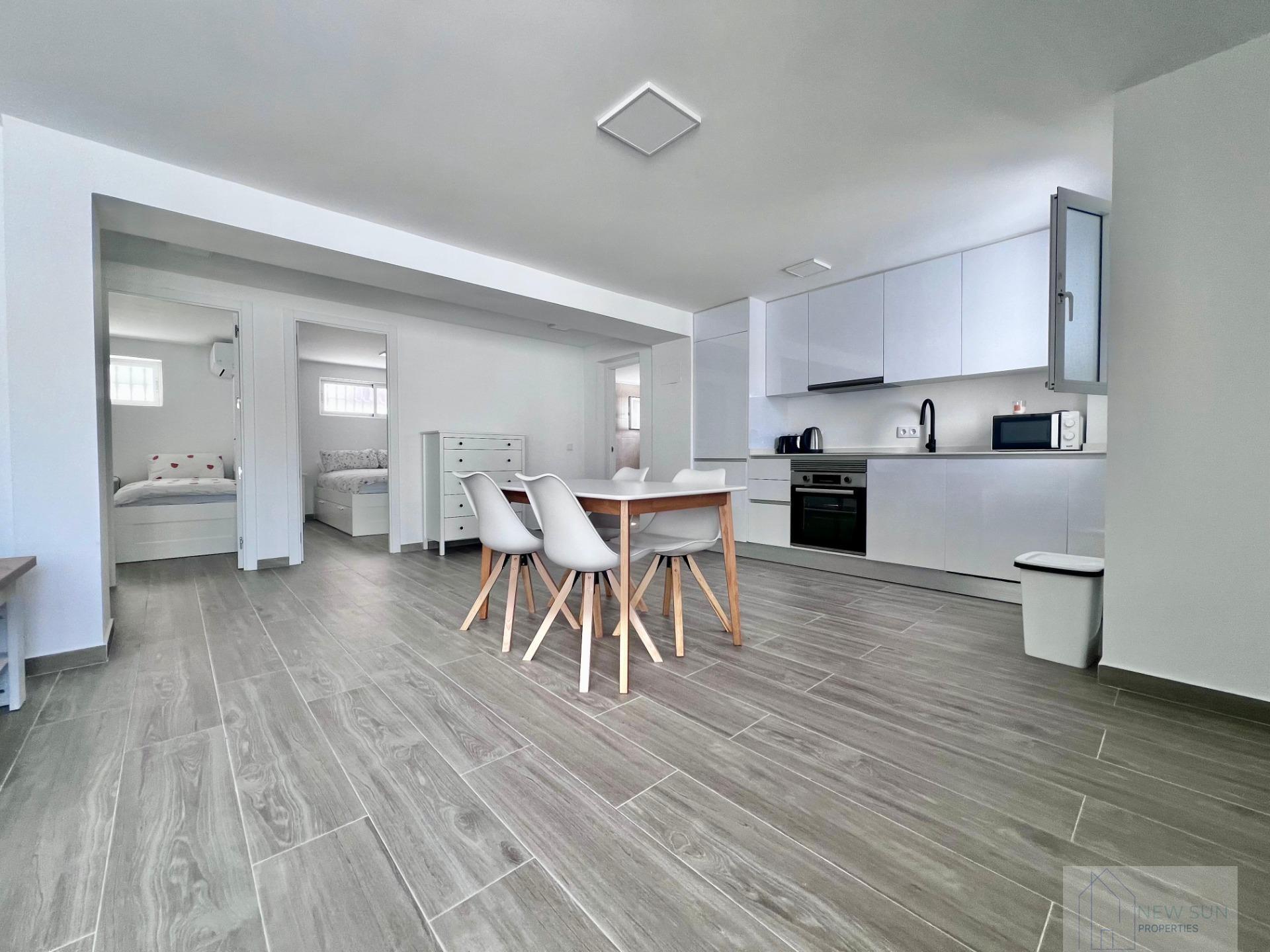 Venta de villa en San Miguel de Salinas