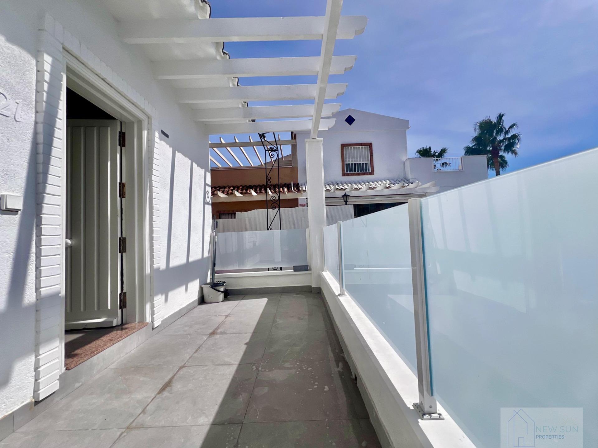 Venta de villa en San Miguel de Salinas