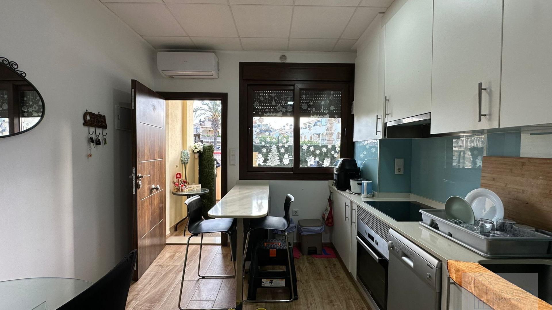 Venta de planta baja en Torrevieja
