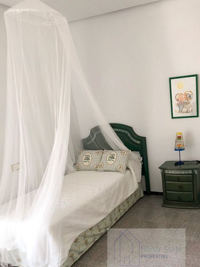 Venta de casa en Santa Pola