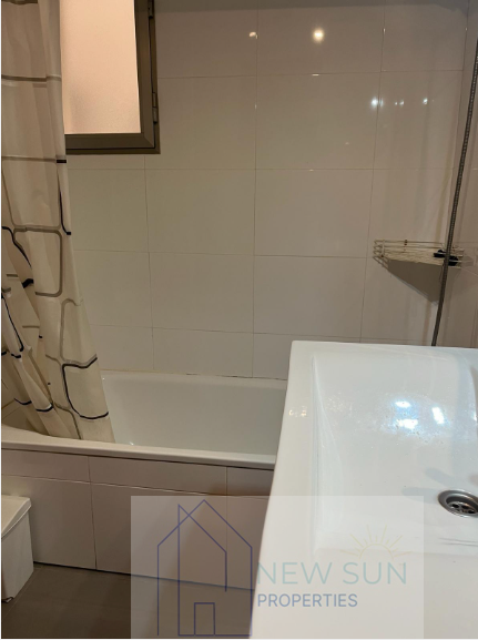For sale of apartment in Guardamar del Segura