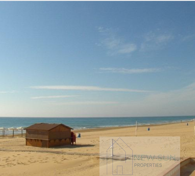 For sale of apartment in Guardamar del Segura