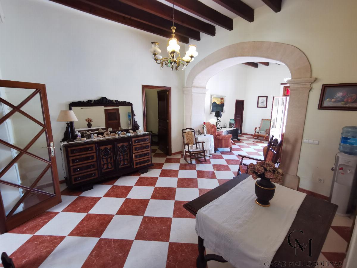 Zu verkaufen von chalet in
 Ariany