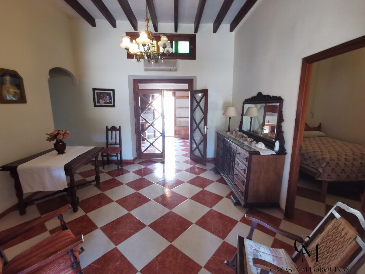 Zu verkaufen von chalet in
 Ariany