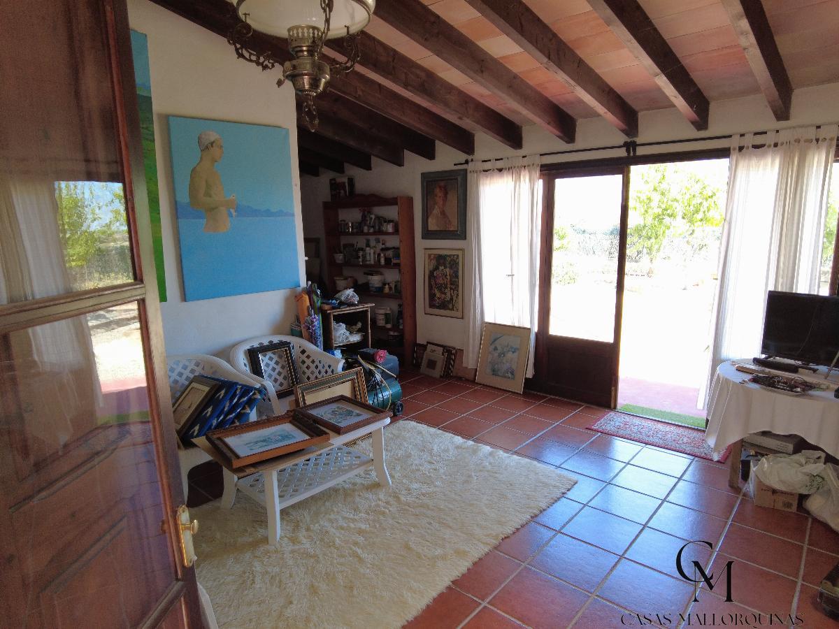 For sale of chalet in Santa Margalida