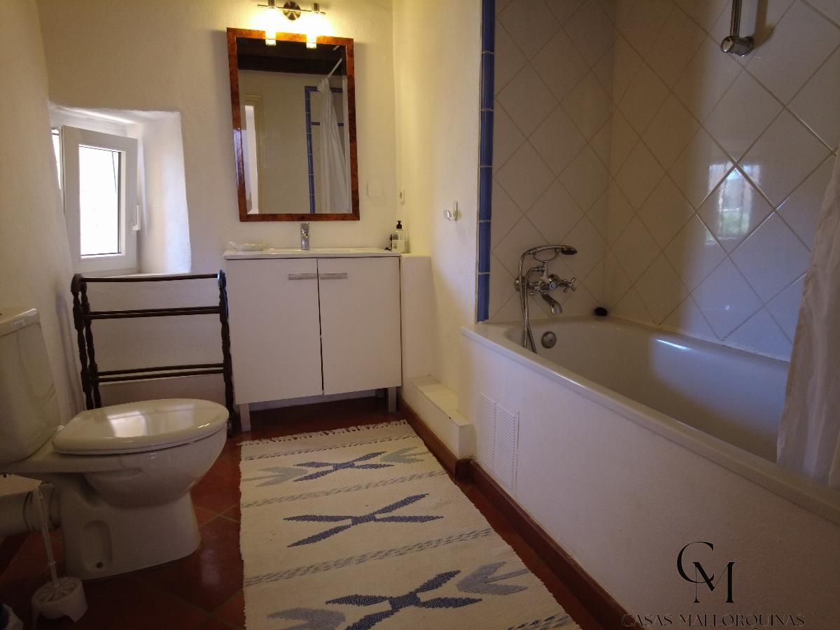 For sale of chalet in Santa Margalida