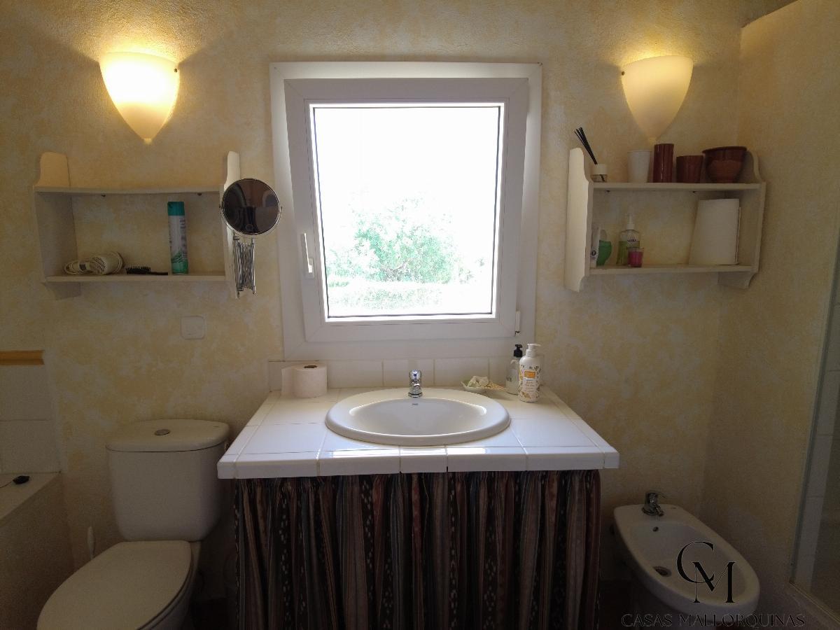 For sale of chalet in Santa Margalida