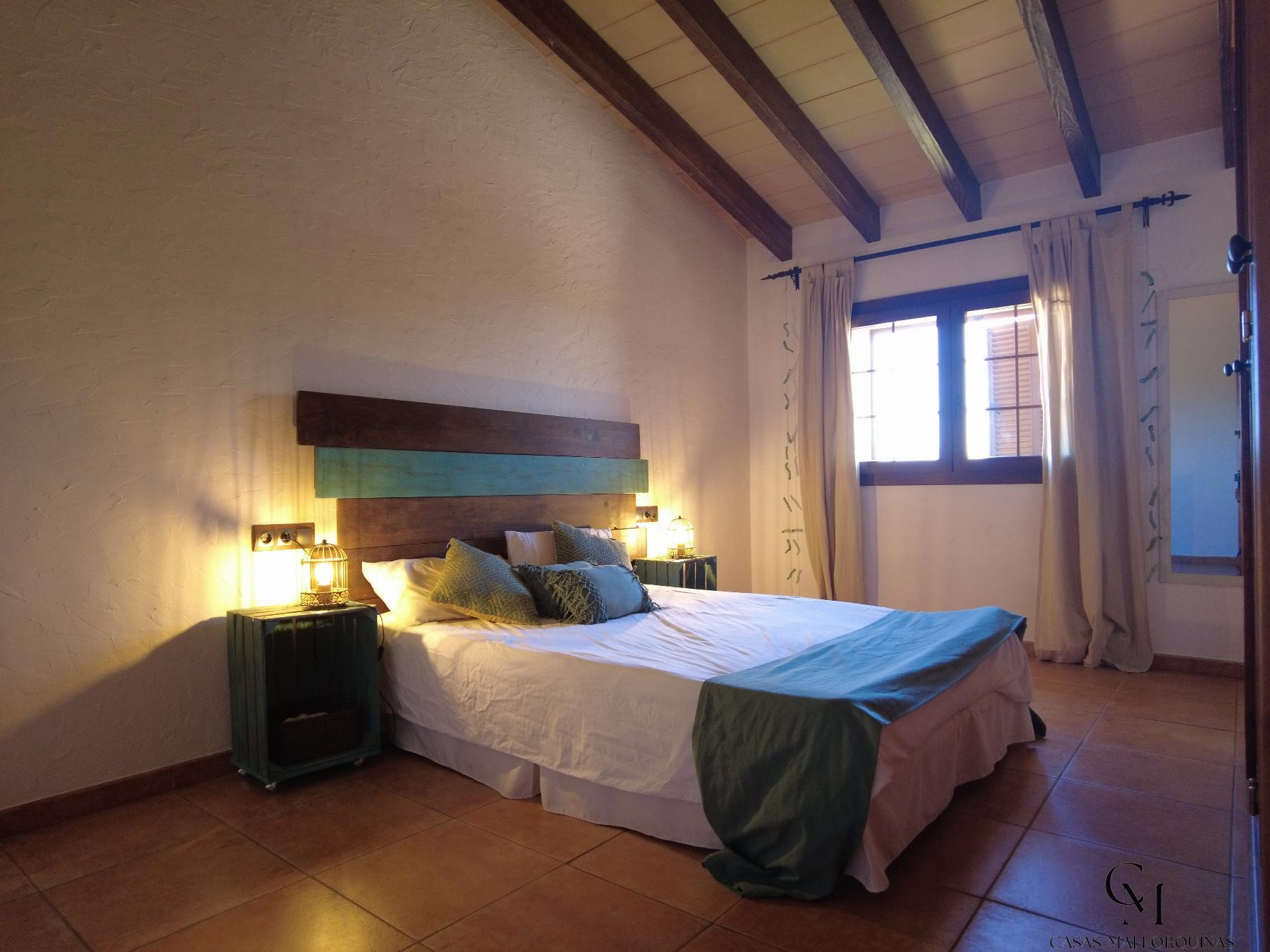 Zu verkaufen von chalet in
 Santa Eugènia