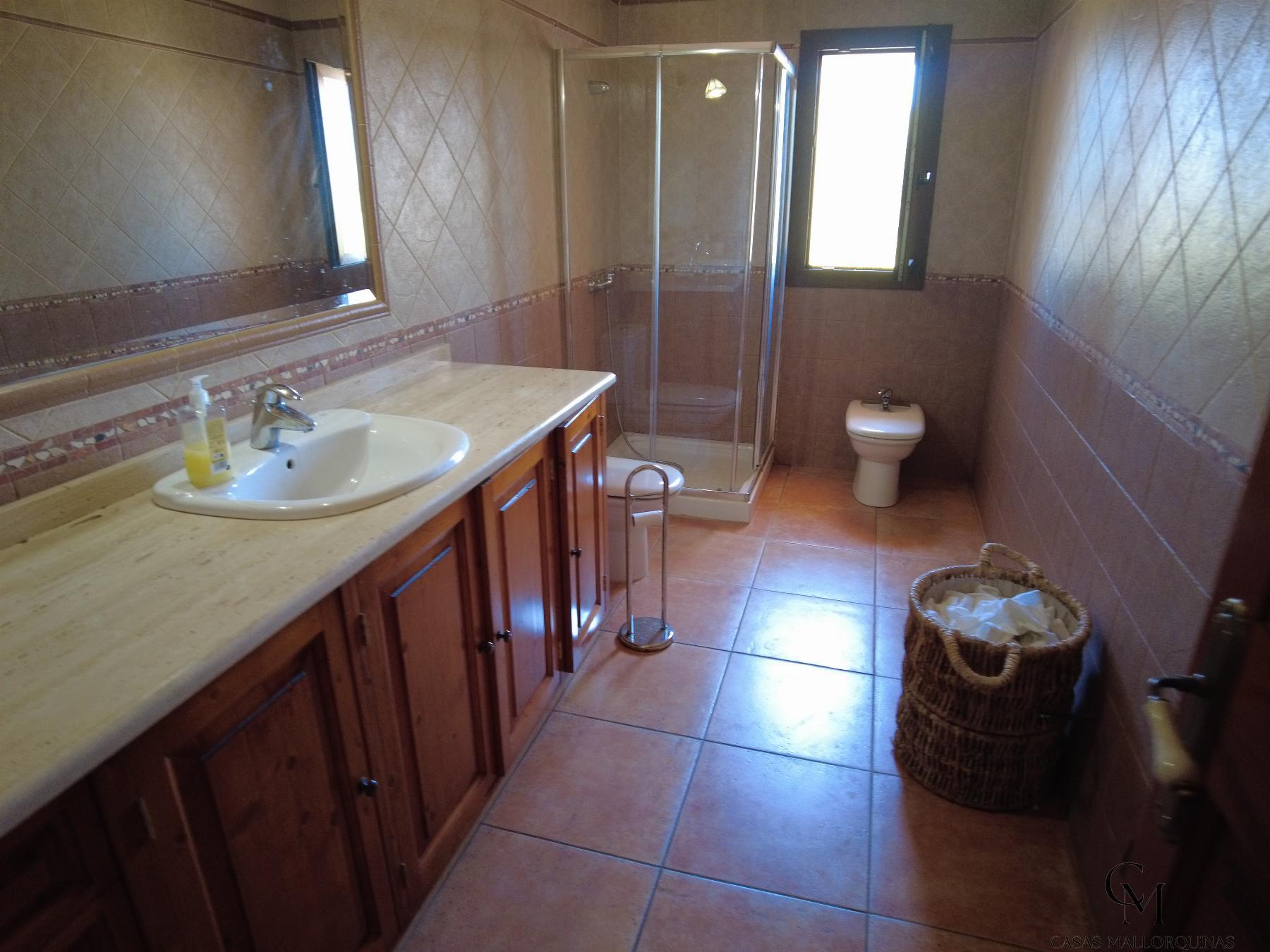 Zu verkaufen von chalet in
 Santa Eugènia