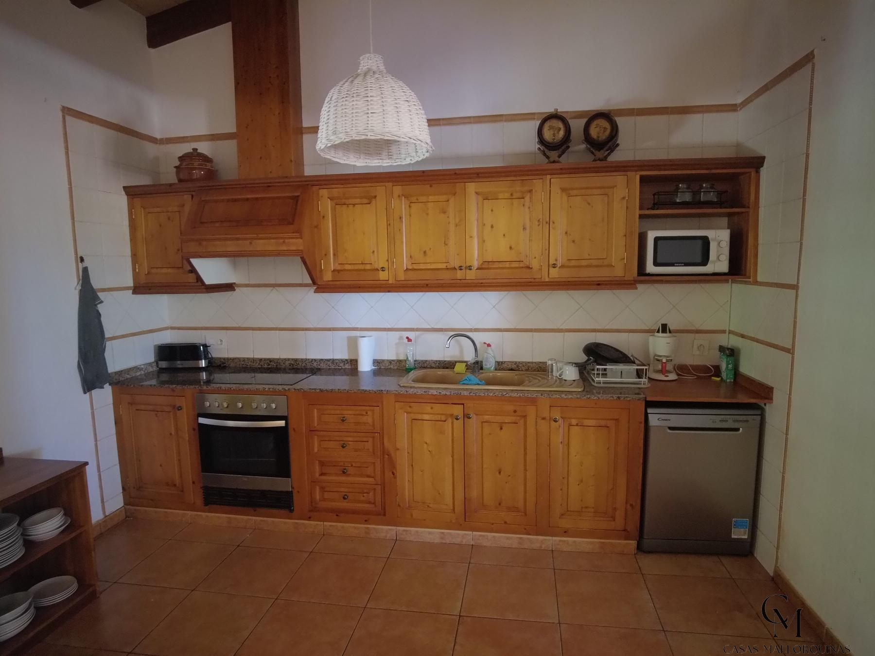 Zu verkaufen von chalet in
 Santa Eugènia