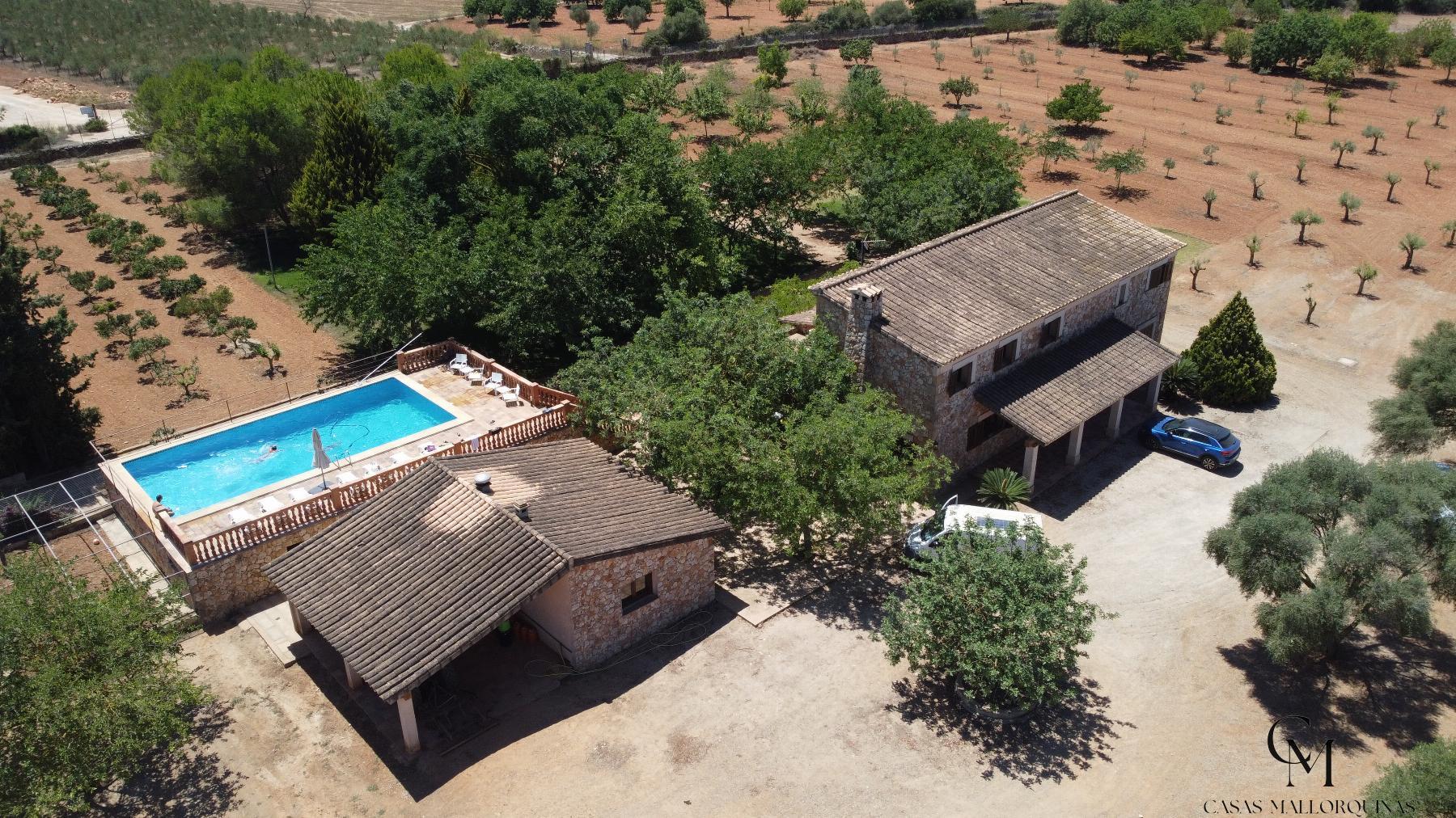 Zu verkaufen von chalet in
 Santa Eugènia