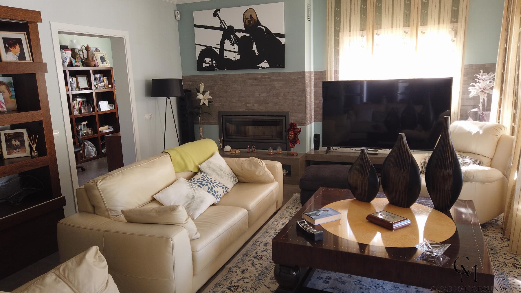 For sale of chalet in Santa Margalida