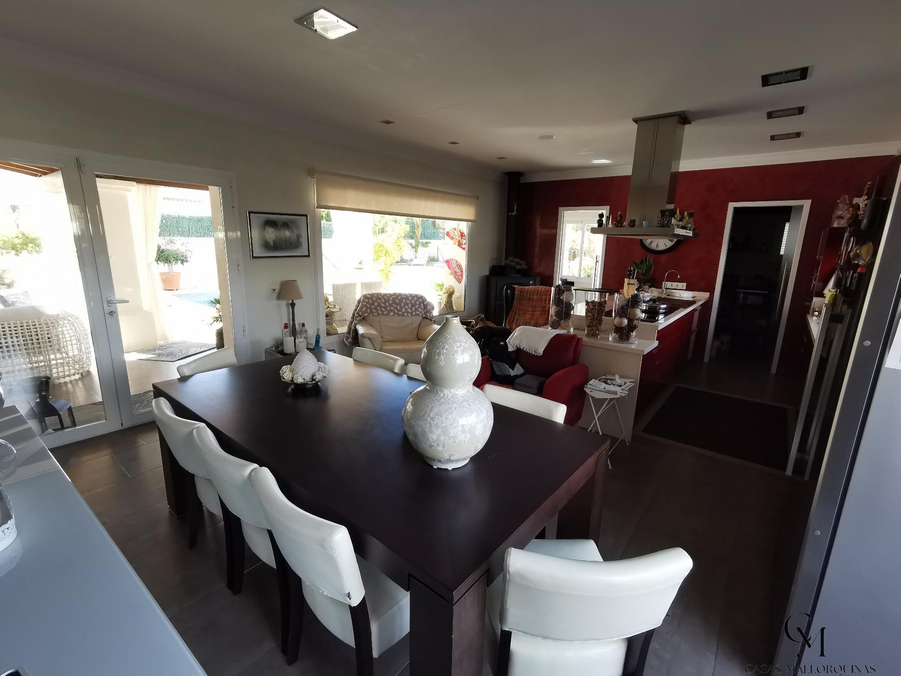 For sale of chalet in Santa Margalida