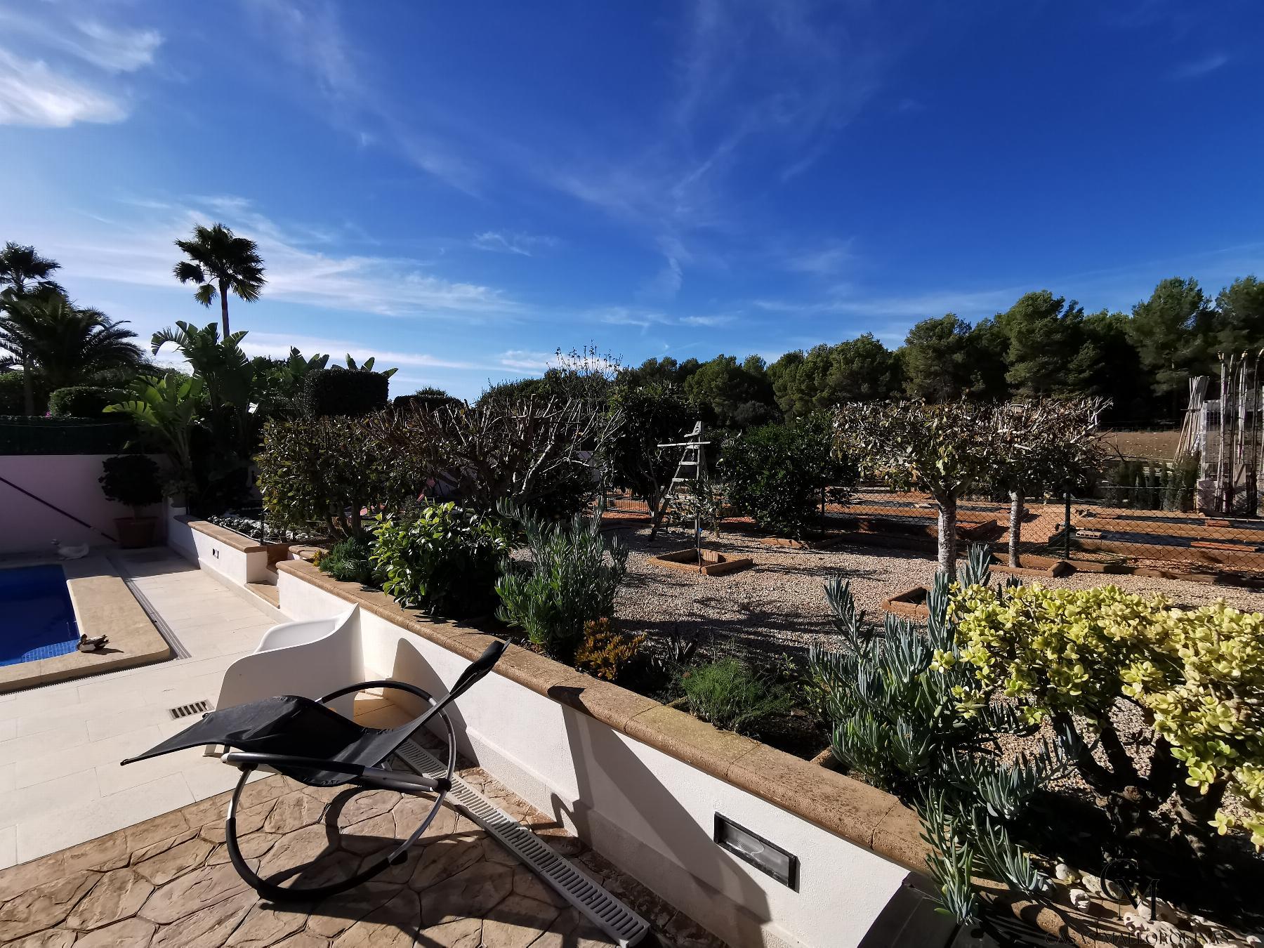 For sale of chalet in Santa Margalida