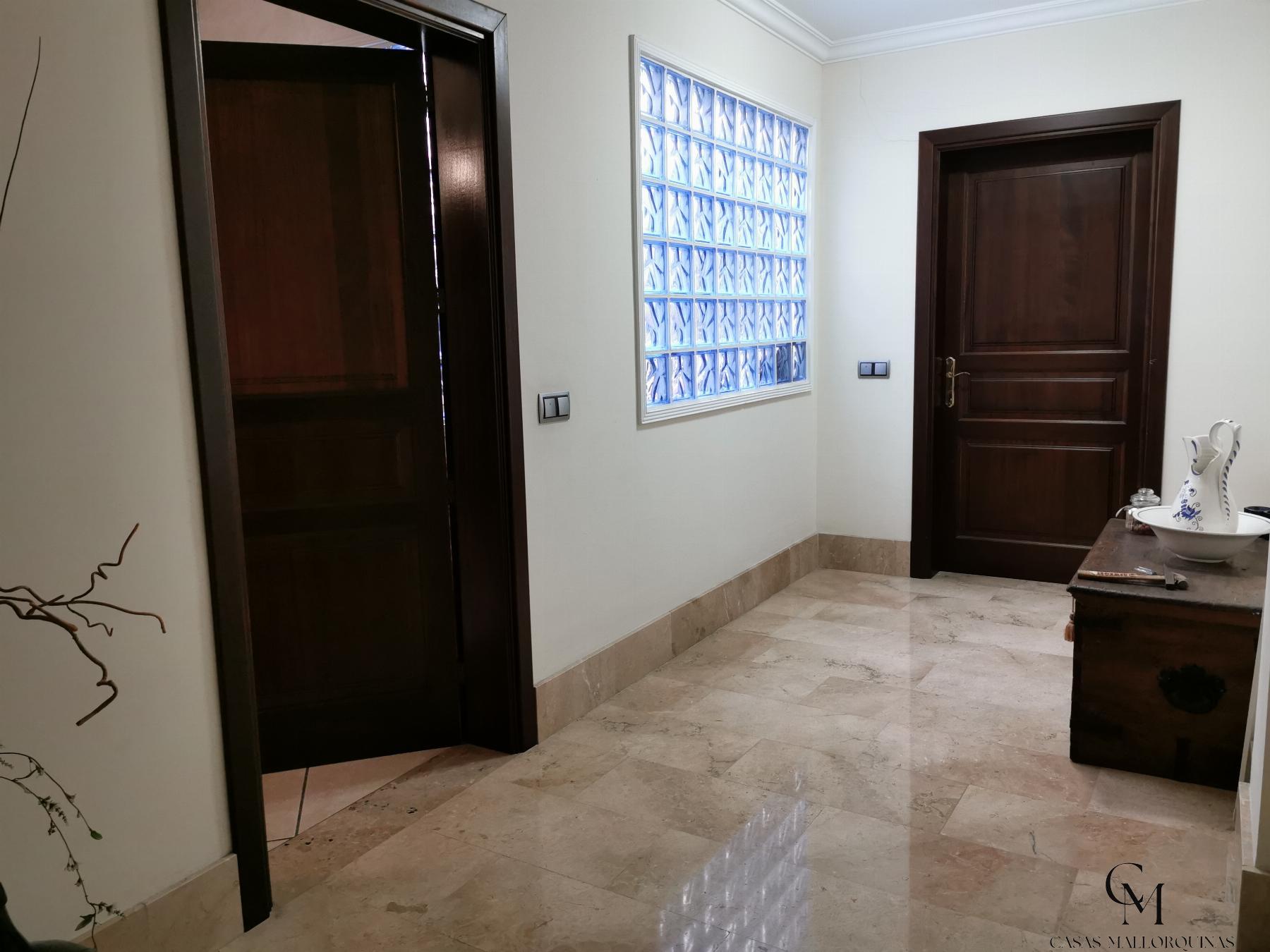 For sale of chalet in Santa Margalida