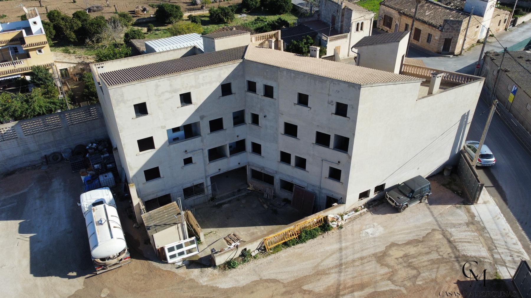 For sale of building in Maria de la Salut