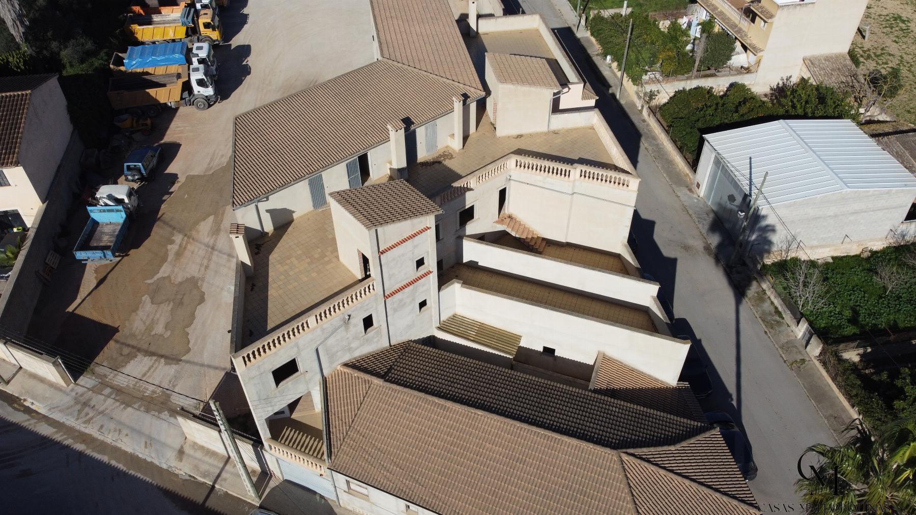 For sale of building in Maria de la Salut