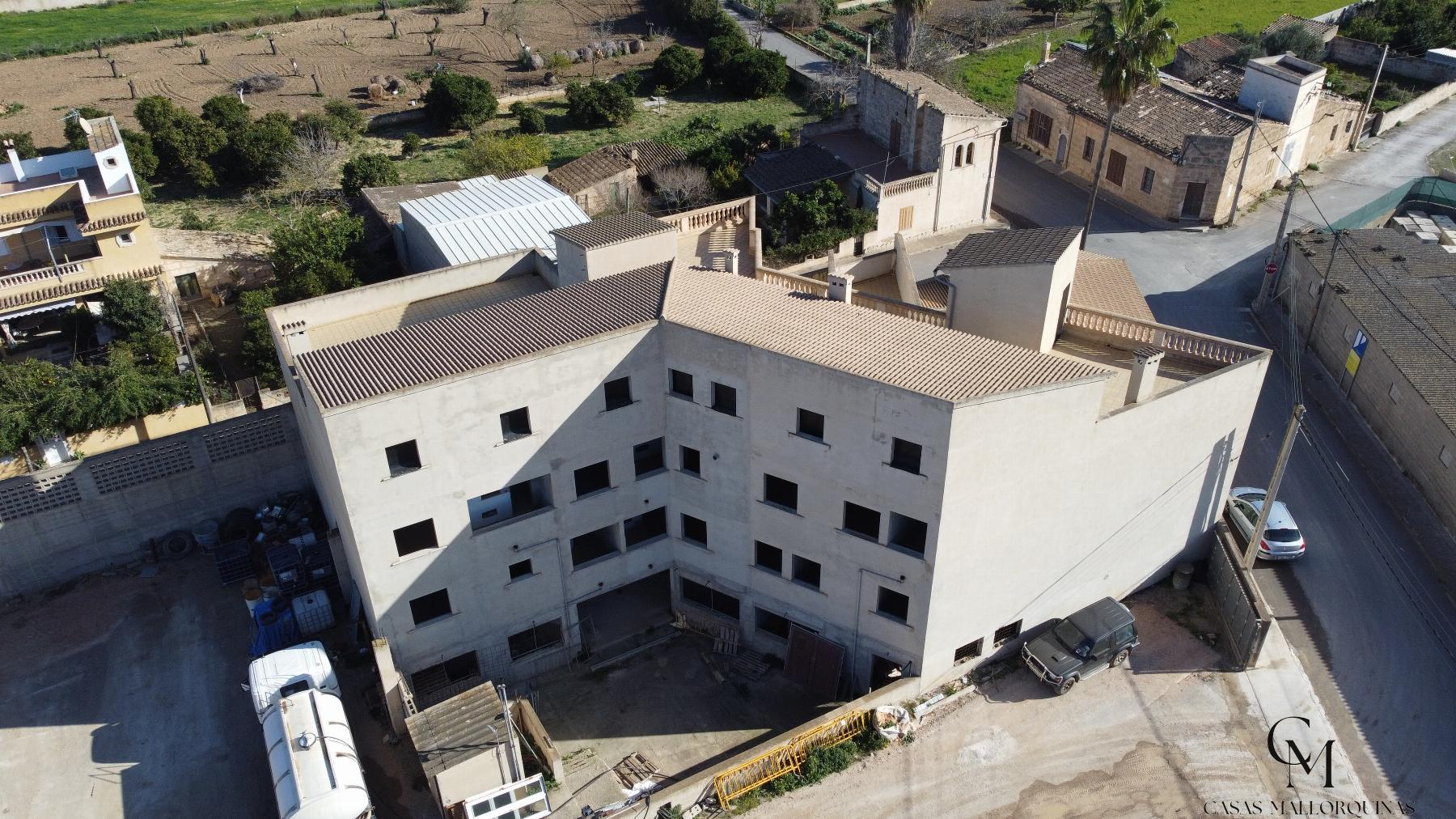 For sale of building in Maria de la Salut