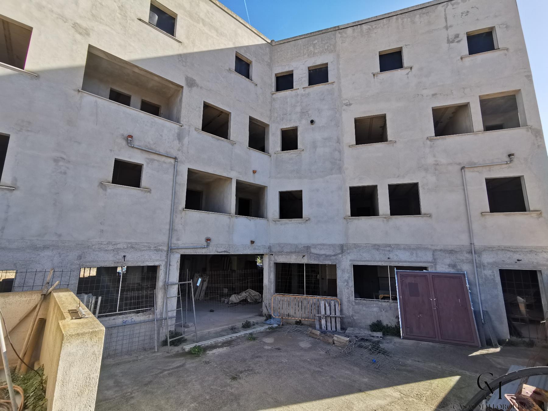 For sale of building in Maria de la Salut