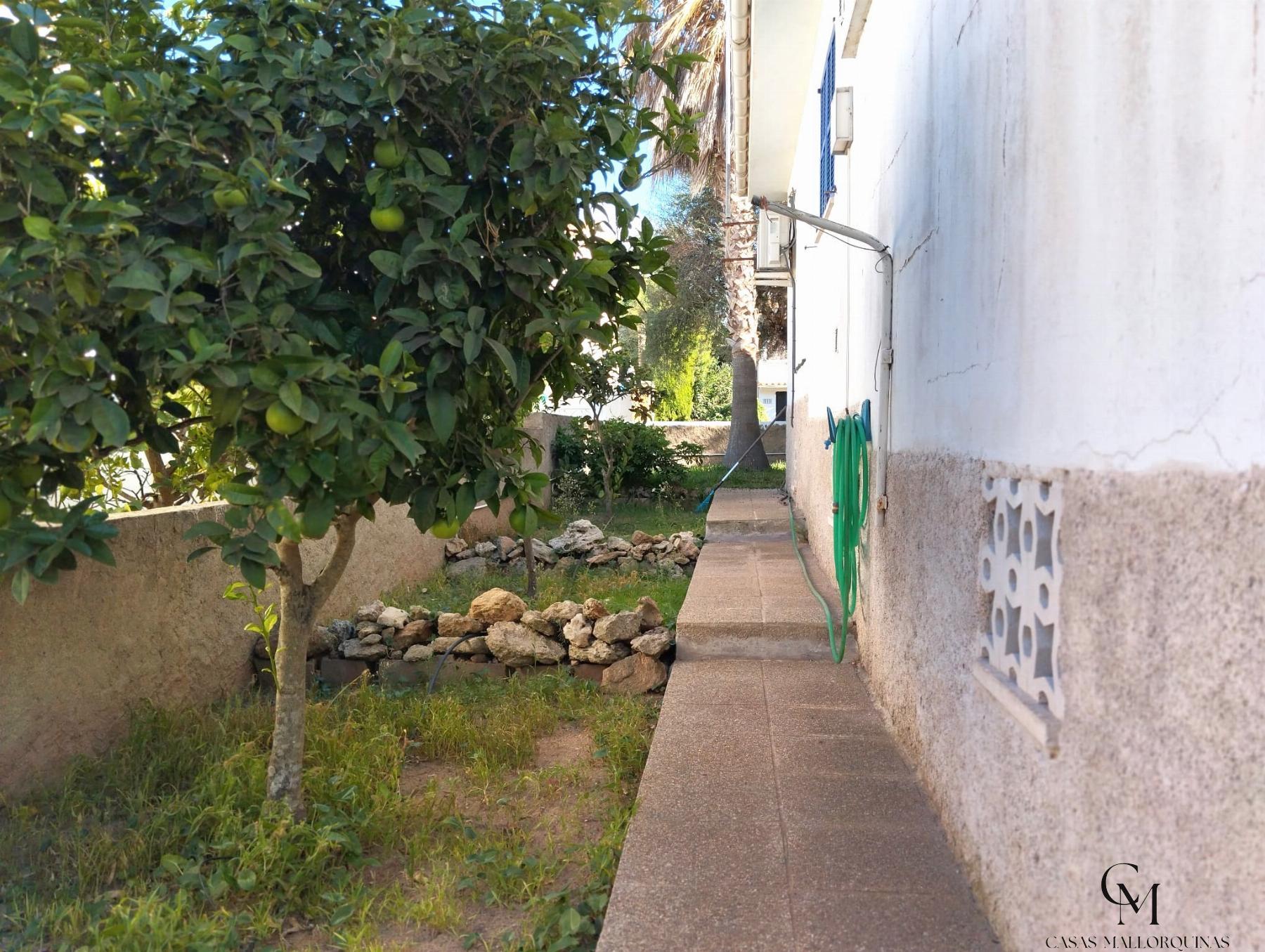 For sale of chalet in Santa Margalida