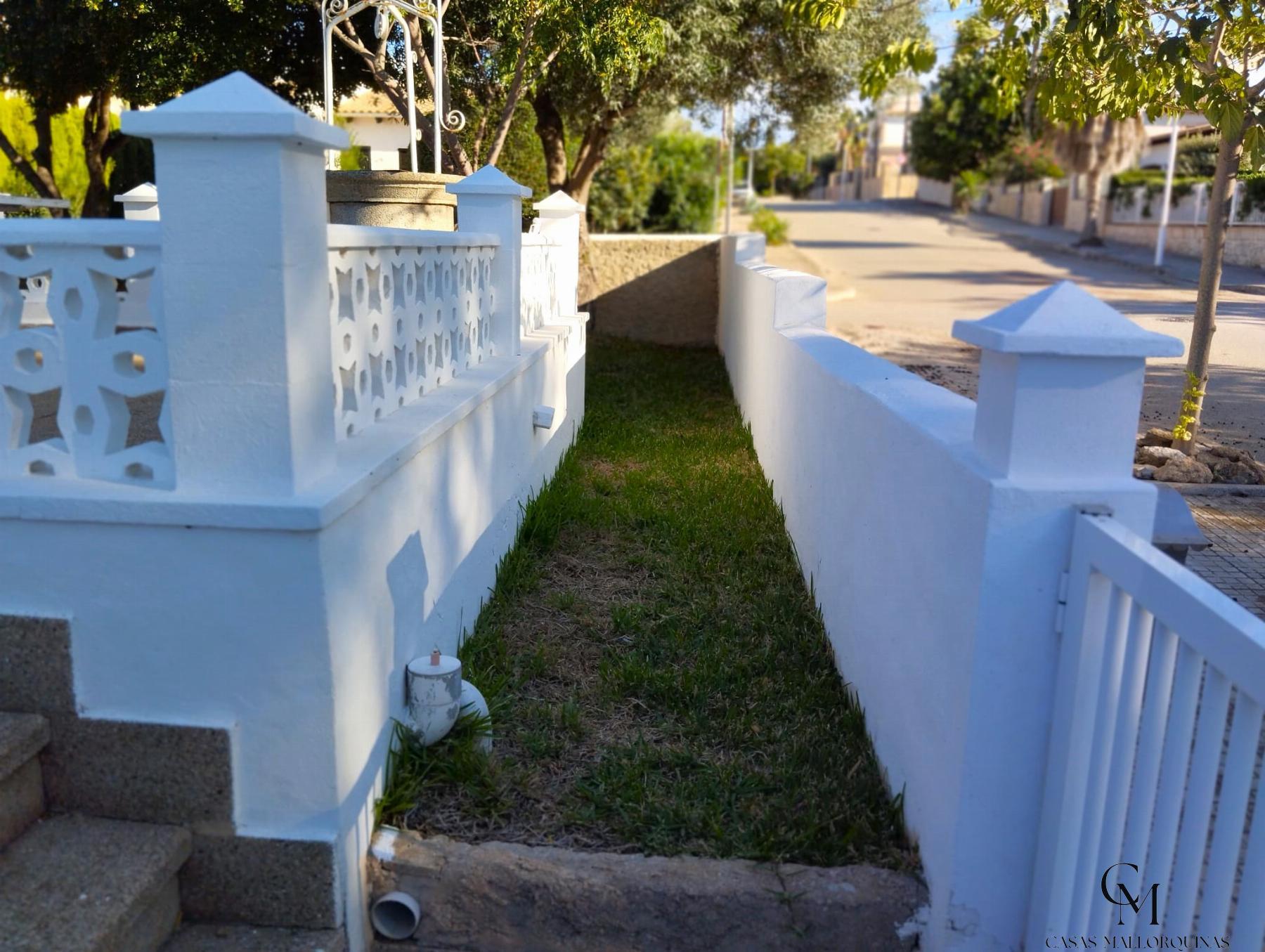 For sale of chalet in Santa Margalida