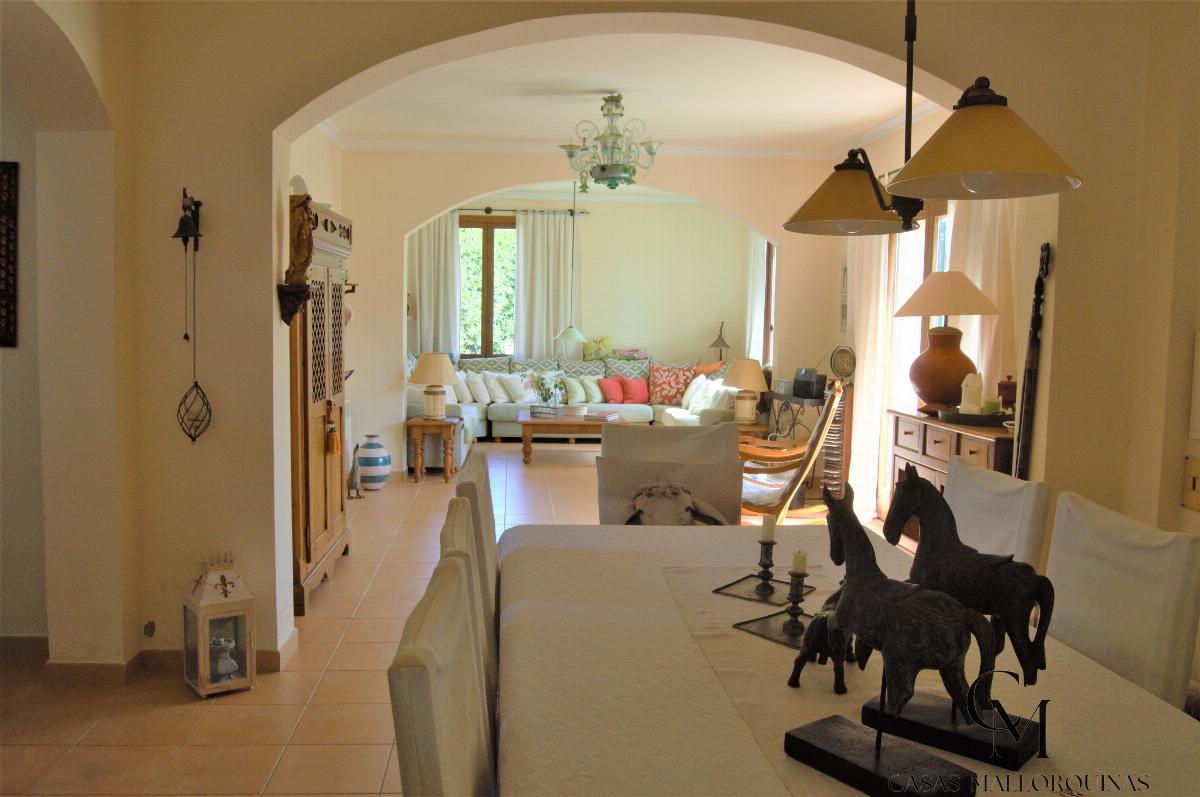 For sale of chalet in Santa Margalida