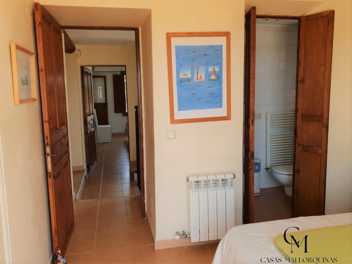 For sale of chalet in Santa Margalida