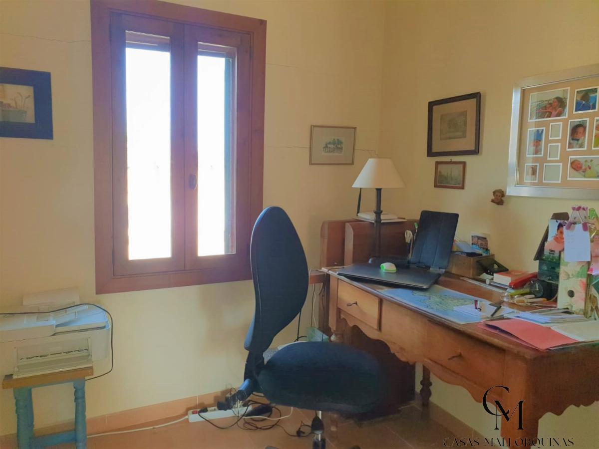 For sale of chalet in Santa Margalida