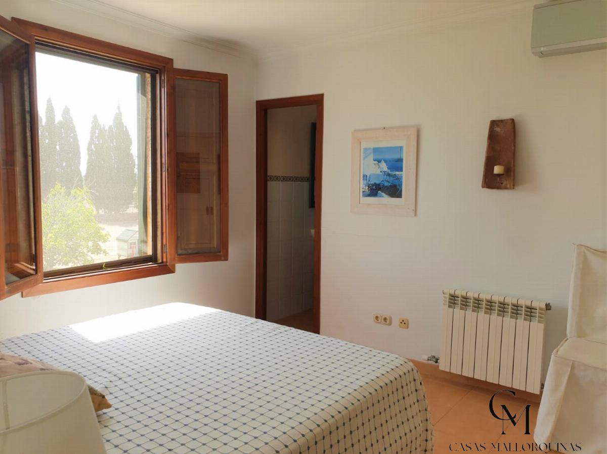 For sale of chalet in Santa Margalida