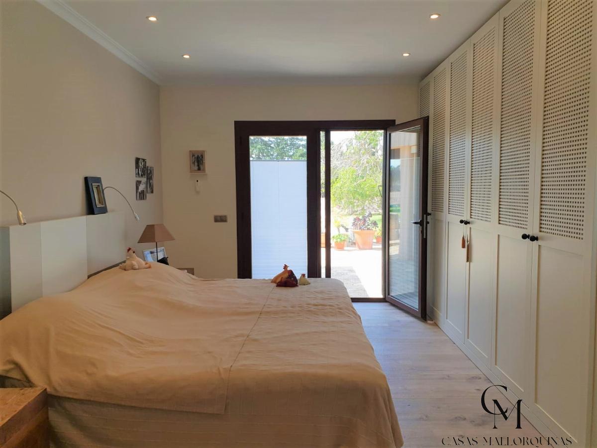 For sale of chalet in Santa Margalida