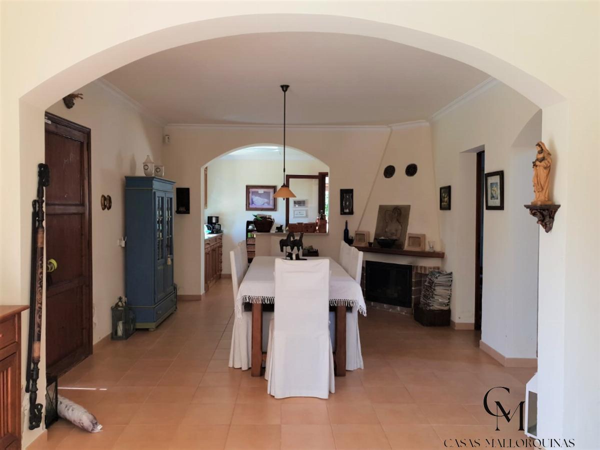 For sale of chalet in Santa Margalida