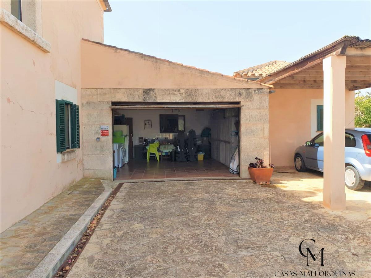 For sale of chalet in Santa Margalida