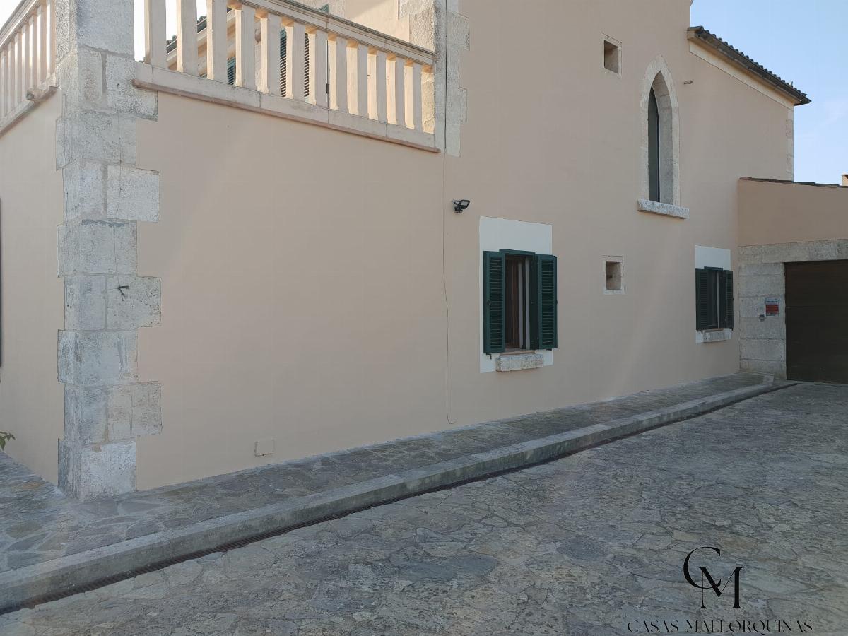 For sale of chalet in Santa Margalida