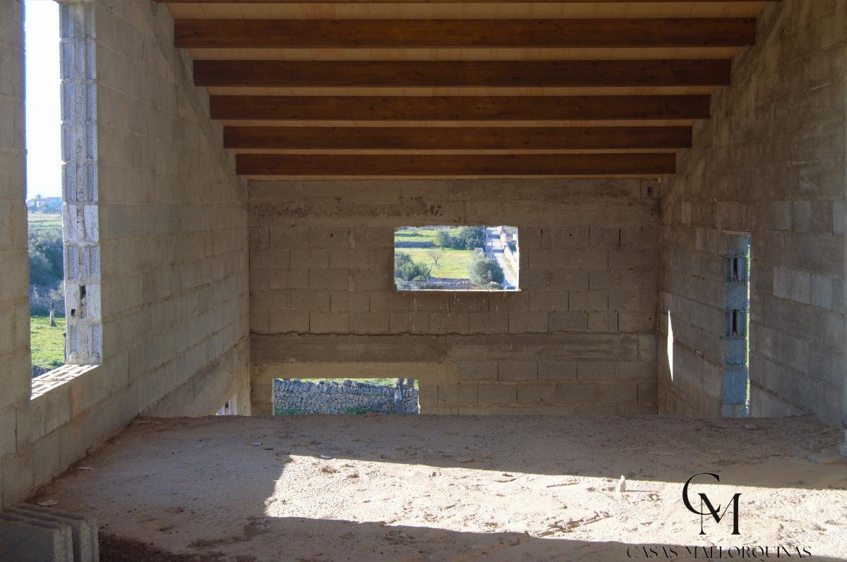 For sale of chalet in Santa Margalida