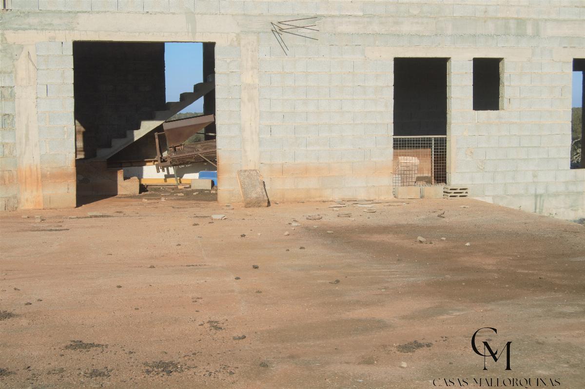 For sale of chalet in Santa Margalida