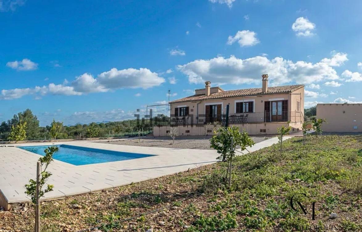For rent of rural property in Ariany